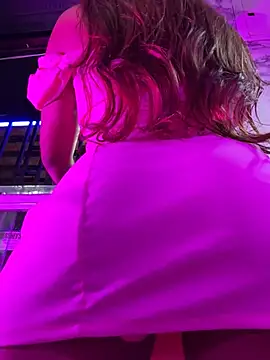 Snapshot of Amber_Martins_ chatting on February 2025 12:28:01 AM Amber Martins online show from February 2025 12:28:01 AM