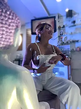 Snapshot of Amber_Martins_ chatting on September 2025 11:42:02 PM Amber Martins online show from September 2025 11:42:02 PM