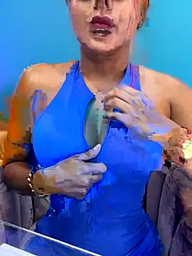 Snapshot of Amber_Martins_ chatting on October 2025 06:30:02 PM Amber Martins online show from October 2025 06:30:02 PM