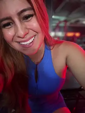 Amber Martins  online show from April 2026 06:10:01 PM