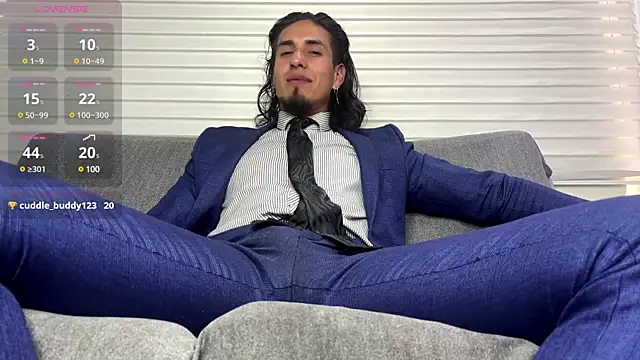 Tom blunt96 online show from December 2024 07:11:01 PM