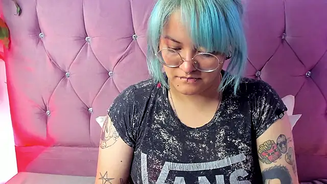 lucky-leah online show from March 2025 03:46:02 AM