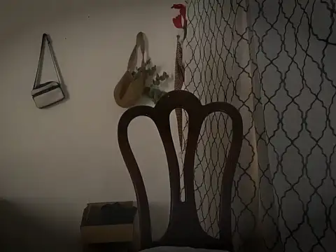 andrews2399 online show from October 2025 05:03:01 PM