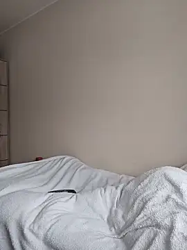 niesmialy39oon online show from February 2026 09:23:02 AM