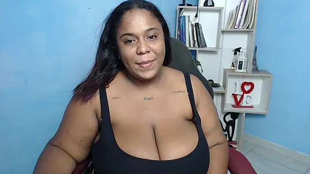 Snapshot of bbw_charlote chatting on January 2025 11:58:02 AM bbw charlote online show from January 2025 11:58:02 AM