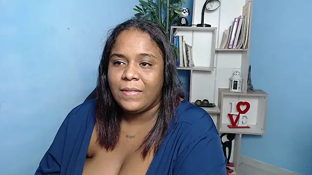 Snapshot of bbw_charlote chatting on January 2025 12:21:01 PM bbw charlote online show from January 2025 12:21:01 PM