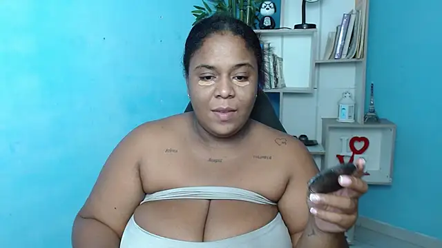 Snapshot of bbw_charlote chatting on February 2025 08:11:02 AM bbw charlote online show from February 2025 08:11:02 AM
