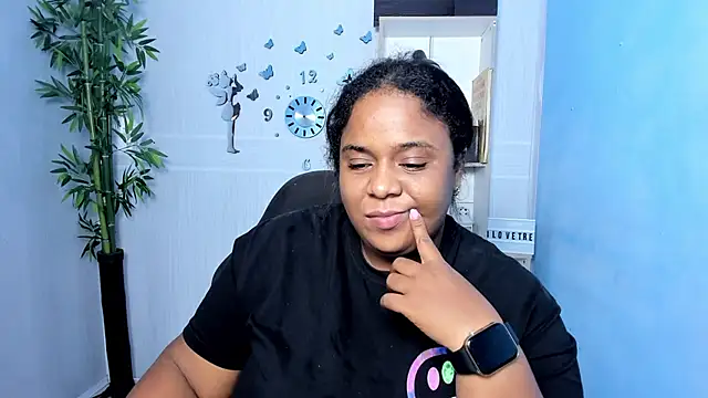 Snapshot of bbw_charlote chatting on March 2025 12:13:01 PM bbw charlote online show from March 2025 12:13:01 PM