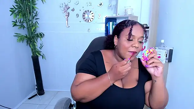 Snapshot of bbw_charlote chatting on August 2026 12:29:02 PM bbw charlote online show from August 2026 12:29:02 PM