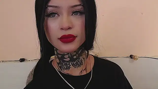 Isabella  dark online show from December 2024 12:20:01 AM