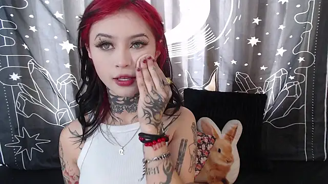 Isabella  dark online show from December 2024 07:32:02 PM