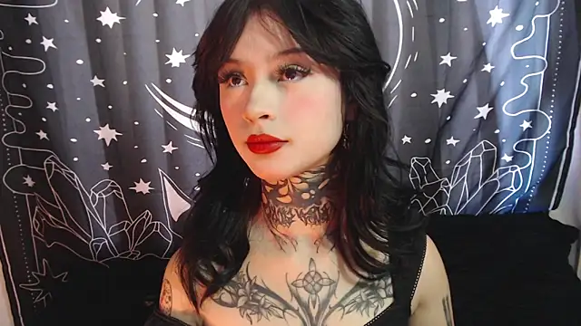 Isabella  dark online show from January 2025 08:19:02 PM