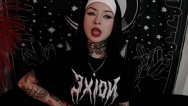 Isabella  dark online show from February 2025 11:49:01 PM