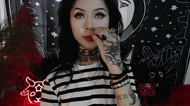 Isabella  dark online show from February 2025 08:13:02 PM