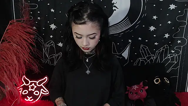 Isabella  dark online show from March 2025 12:06:02 AM