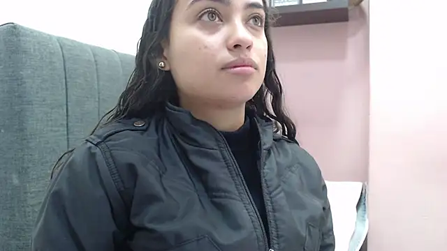 kate stam online show from December 2025 01:42:01 PM