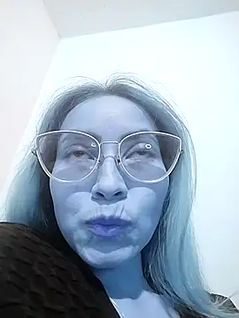 JuliaMack online show from September 2025 06:39:02 AM