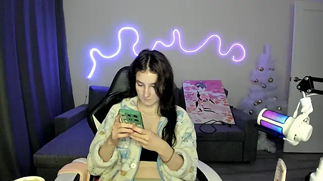 Snapshot of Bridget_fitness chatting on January 2025 05:00:02 PM Bridget fitness online show from January 2025 05:00:02 PM
