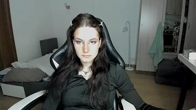Snapshot of Bridget_fitness chatting on February 2025 08:15:01 PM Bridget fitness online show from February 2025 08:15:01 PM