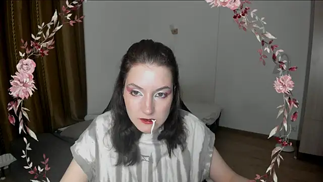 Snapshot of Bridget_fitness chatting on February 2025 03:05:01 PM Bridget fitness online show from February 2025 03:05:01 PM
