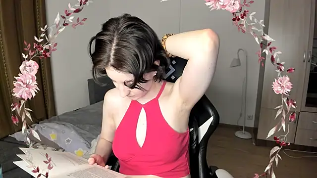 Snapshot of Bridget_fitness chatting on March 2025 08:09:02 PM Bridget fitness online show from March 2025 08:09:02 PM