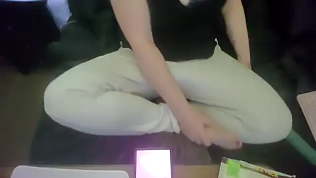 Snapshot of XxxAprilxxX chatting on October 2025 02:58:02 AM XxxAprilxxX online show from October 2025 02:58:02 AM