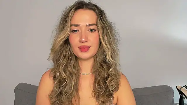 CindyKissable online show from September 2025 05:06:02 AM