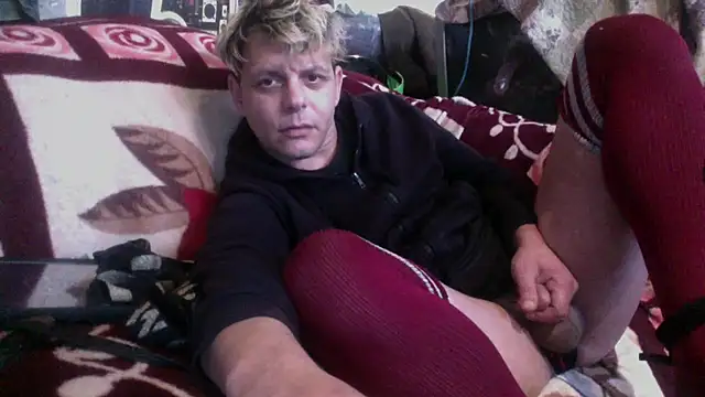 Snapshot of Phelyxx_elgato chatting on January 2025 06:34:02 PM Phelyxx elgato online show from January 2025 06:34:02 PM