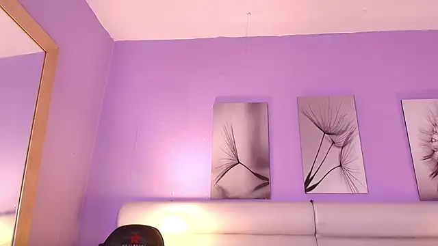 milan sweet online show from April 2026 09:28:01 PM