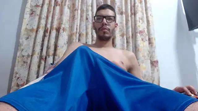 Snapshot of gollfather13 chatting on January 2025 03:02:01 PM gollfather13 online show from January 2025 03:02:01 PM