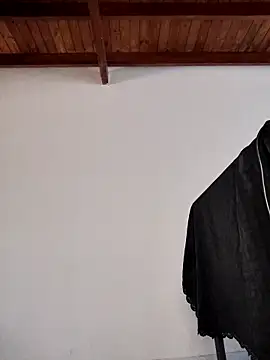 0hYeahbb online show from October 2025 07:33:01 PM