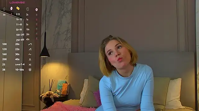 EllenaGreen online show from February 2025 08:53:02 PM