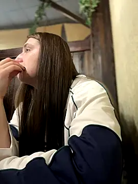 Snapshot of JessiMur chatting on September 2025 06:46:01 AM JessiMur online show from September 2025 06:46:01 AM