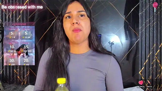 Kagome01 online show from November 2025 12:47:01 PM