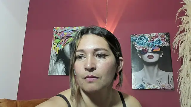 Devil Sara online show from February 2025 11:45:01 PM