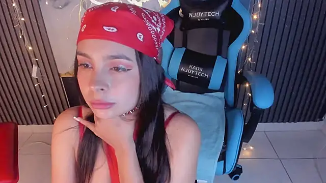 Snapshot of BrendaBrooks chatting on January 2025 02:23:02 PM BrendaBrooks online show from January 2025 02:23:02 PM