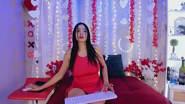 Snapshot of BrendaBrooks chatting on February 2025 07:44:01 PM BrendaBrooks online show from February 2025 07:44:01 PM