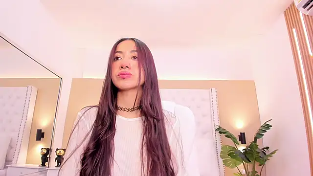 Snapshot of celeste_wayne chatting on September 2025 11:16:01 PM celeste wayne online show from September 2025 11:16:01 PM