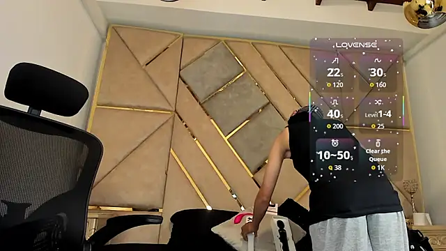 AmberAdams  online show from September 2025 04:32:02 PM