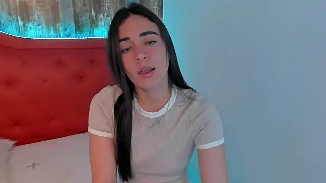 Emma Sophia2 online show from March 2025 04:18:01 AM