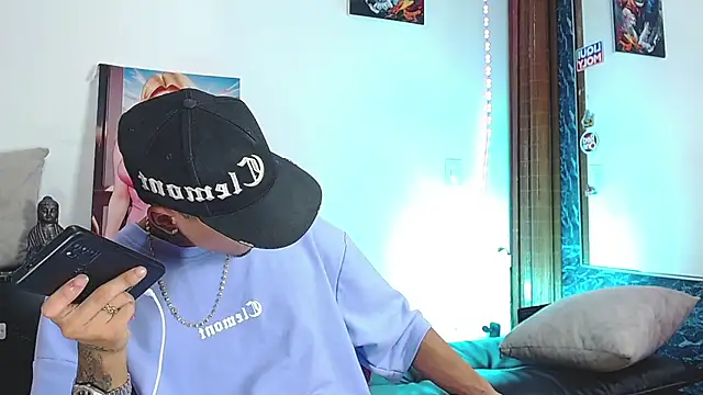 Liam lee online show from November 2025 01:55:02 PM