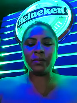 Francesca ferrari online show from January 2025 03:28:02 AM