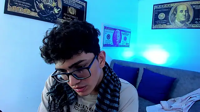 TylerWhite  online show from December 2024 08:58:02 AM