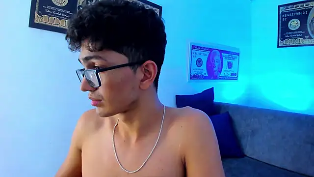 TylerWhite  online show from January 2025 09:41:02 AM