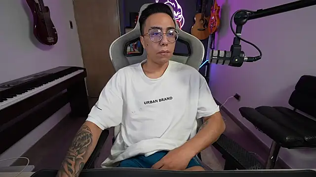 Snapshot of granxarma960 chatting on February 2025 03:56:01 AM granxarma960 online show from February 2025 03:56:01 AM