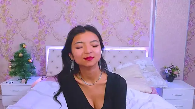 Shy Kira online show from December 2024 03:20:02 PM