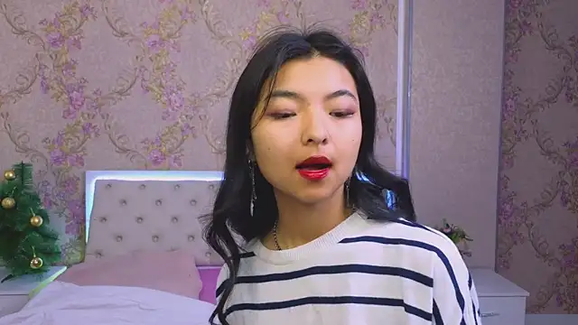 Shy Kira online show from January 2025 12:31:01 PM