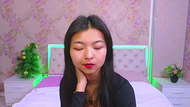 Shy Kira online show from January 2025 12:45:02 PM