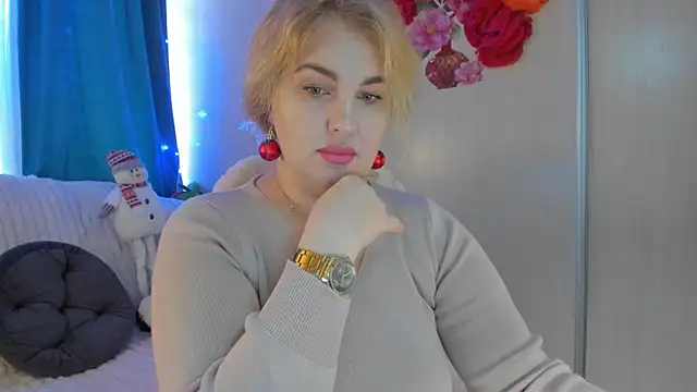 CoraSwon online show from January 2025 11:15:01 AM