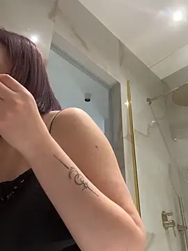 realpurrr online show from April 2026 08:52:02 AM